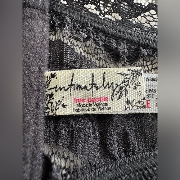 Free People Intimately Scallop Lace Bandeau in Black Size XS - Picture 9 of 14